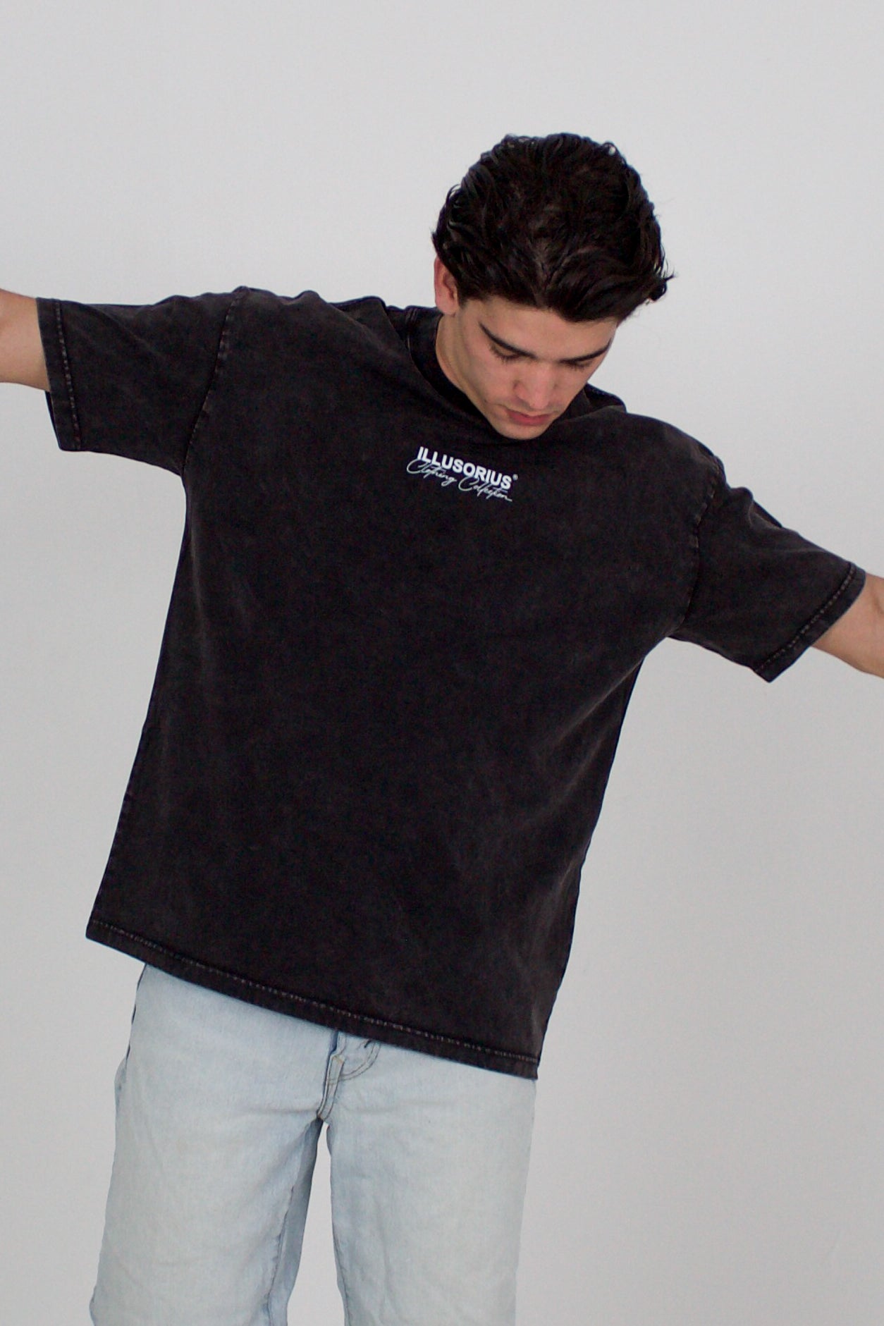 PLAYERA SEMI OVERSIZE HEAVYWEIGHT [305 GSM] ACID WASH CLOTHING